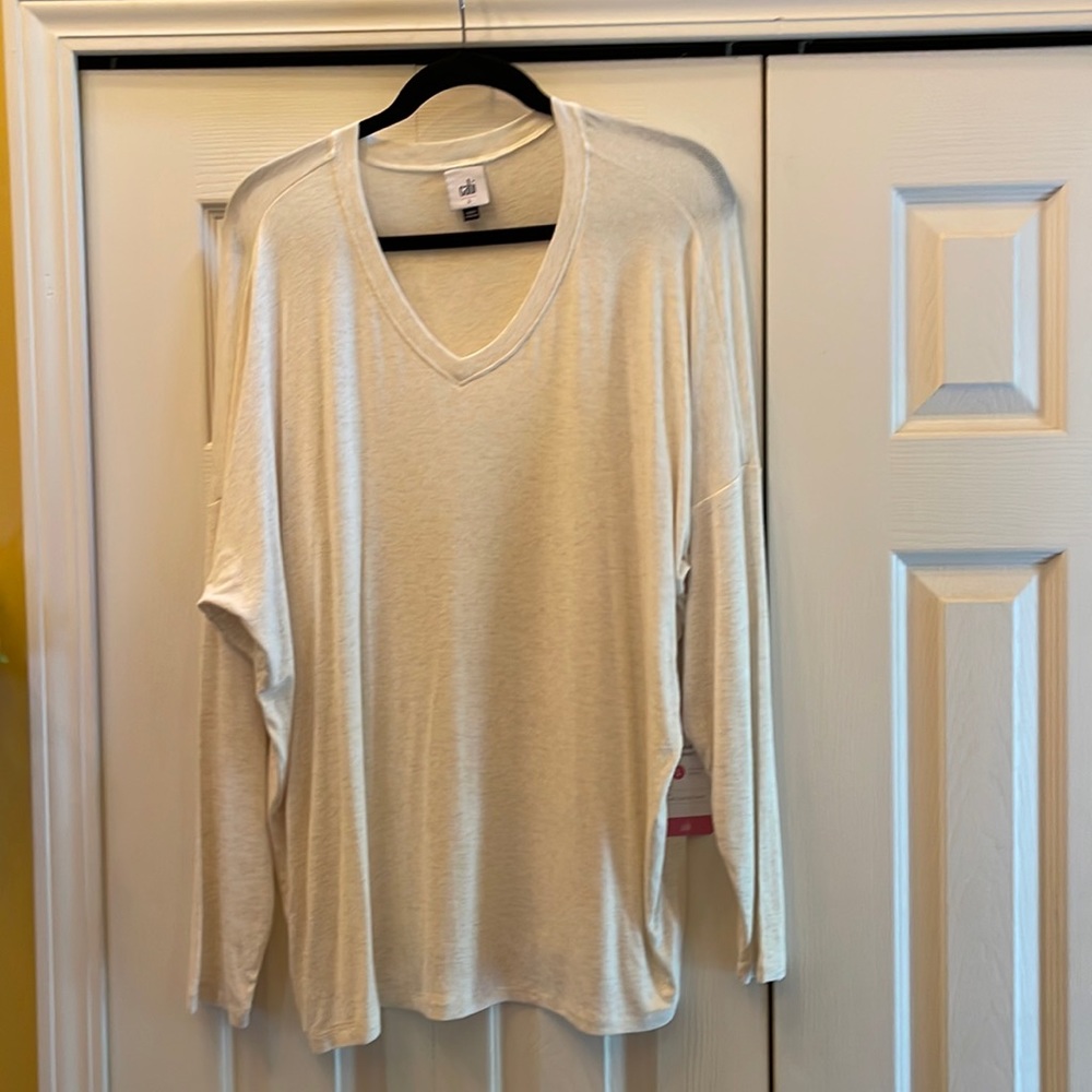 Cabi serenity tee -